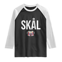 Skål Cheers in Norwegian Norway Raglan Shirt Funny Drinking Beer Norwegian Scandinavian