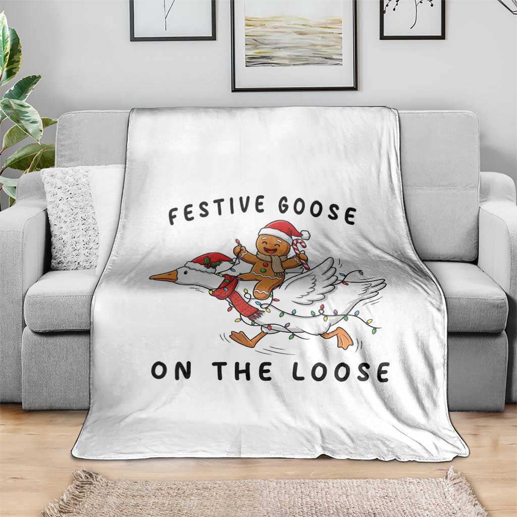 Funny Goose Christmas Throw Blanket Festive Goose On The Loose Xmas - Wonder Print Shop