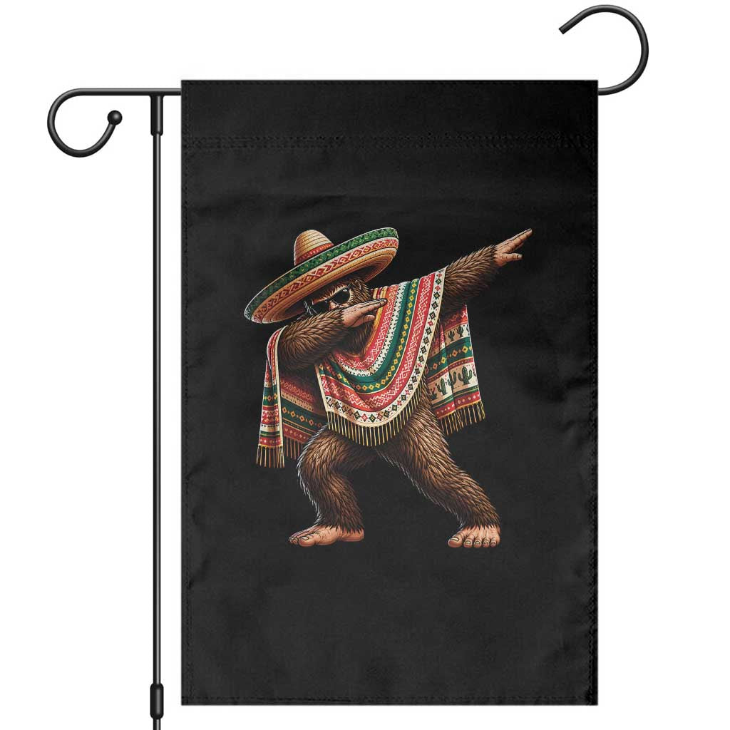Funny Bigfoot Dabbing Cinco De Mayo Fiesta Garden Flag