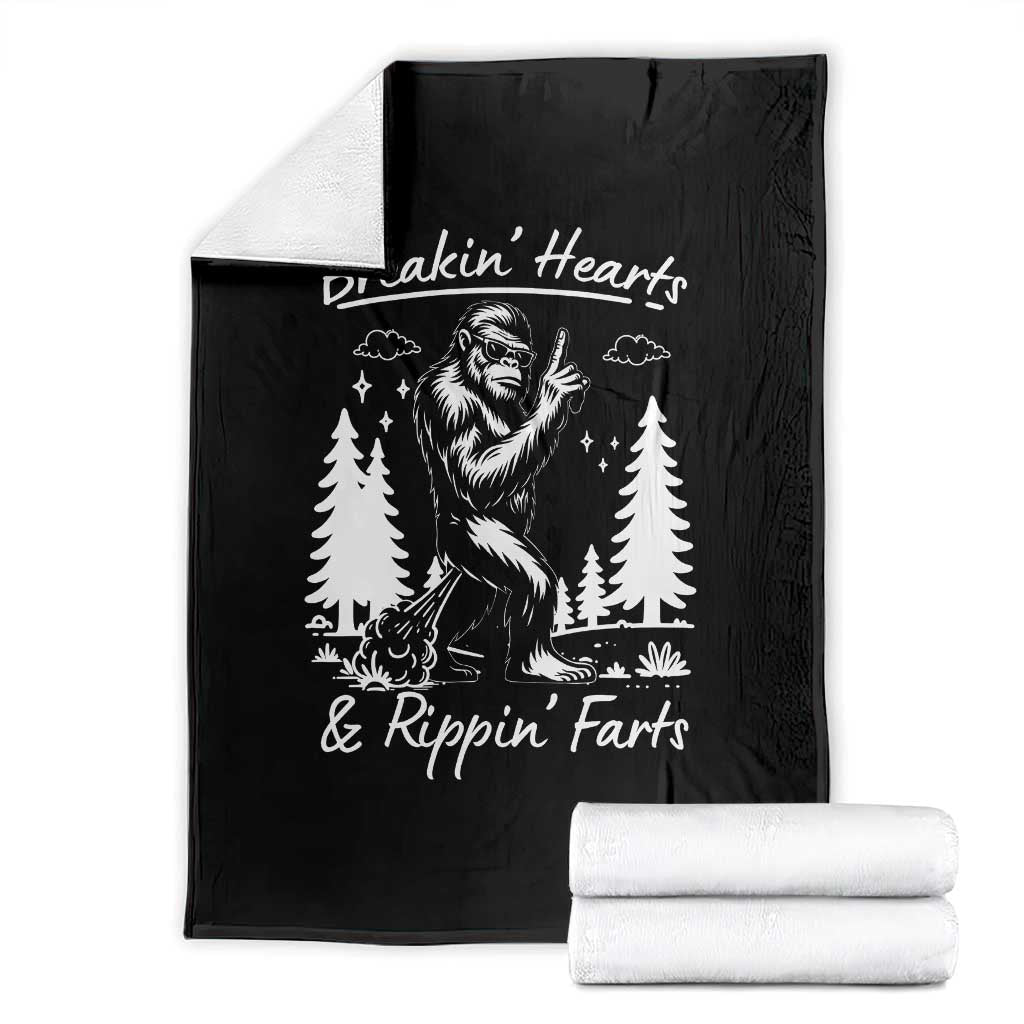 Funny Bigfoot Sasquatch Throw Blanket Breakin Hearts And Rippin Farts - Wonder Print Shop