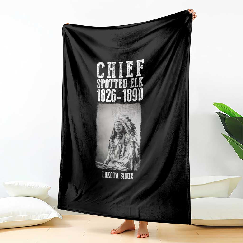 Native American Indian Chief Throw Blanket Lakota Sioux Chief Spotted Elk - Wonder Print Shop