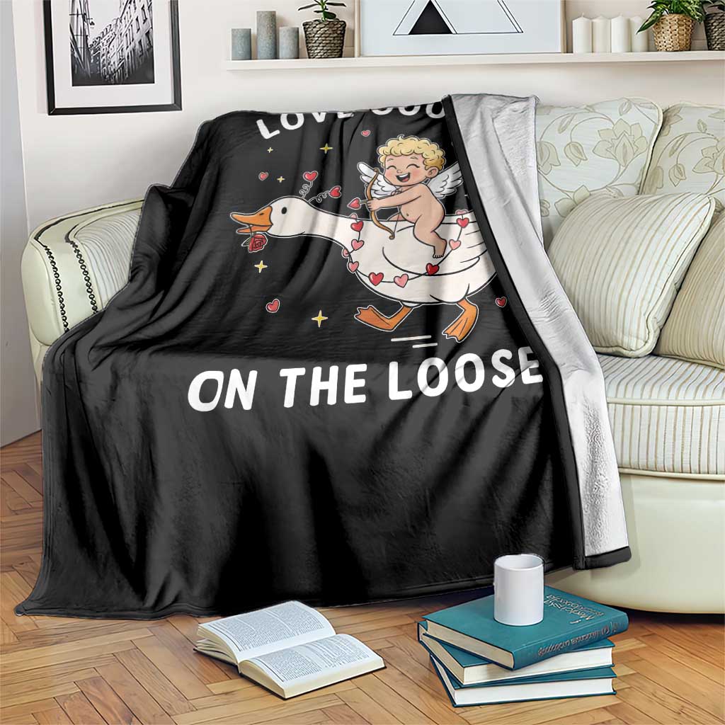 Funny Valentine Goose Throw Blanket Love Goose On The Loose - Wonder Print Shop