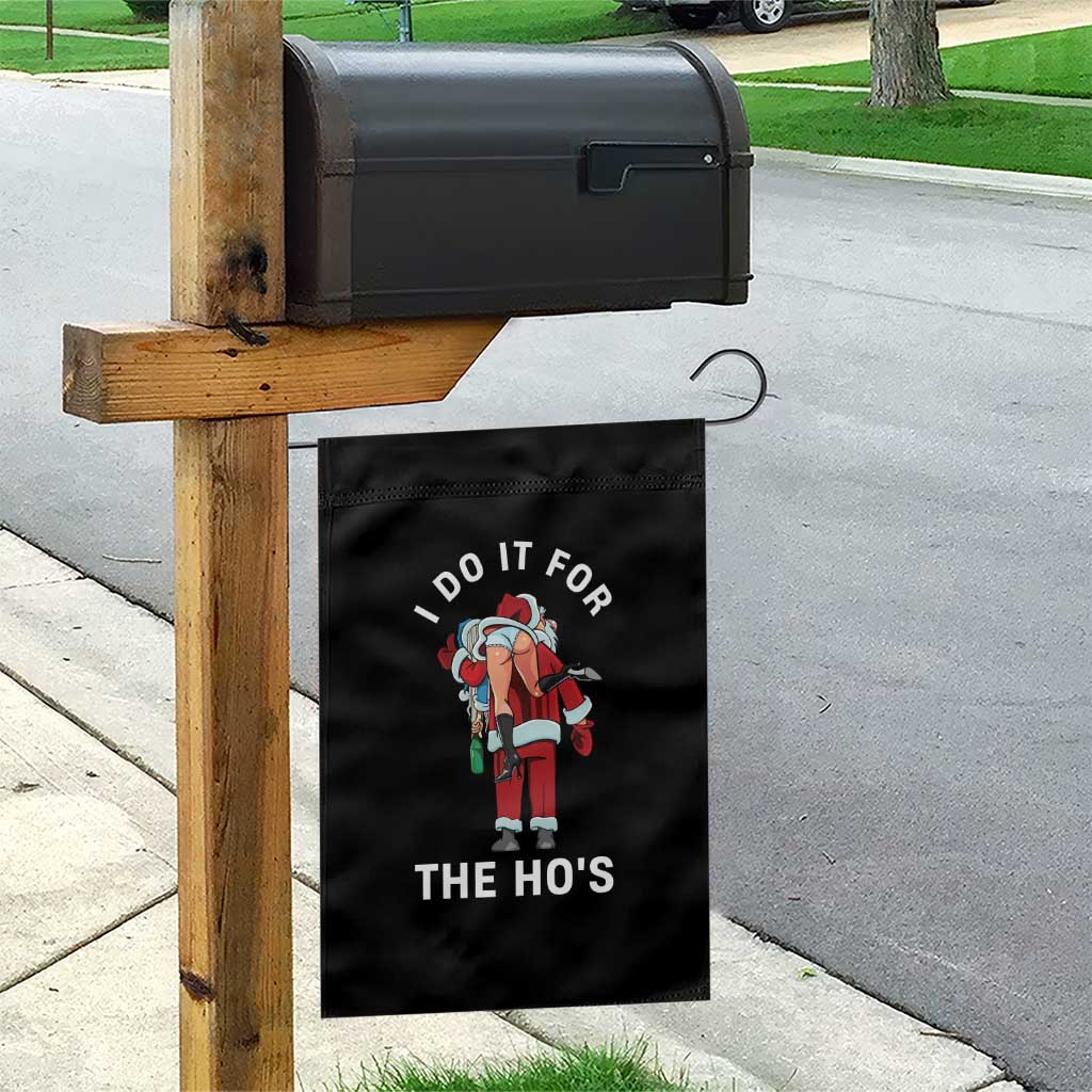 Funny Santa Christmas Garden Flag I Do It For The Ho Ho Ho - Wonder Print Shop