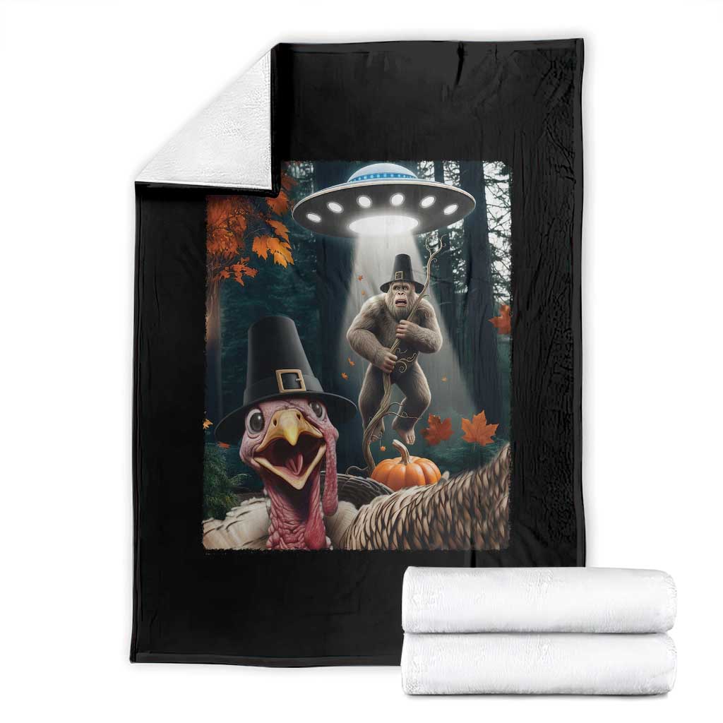 Thanksgiving Funny Bigfoot Turkey Selfie Throw Blanket - Wonder Print Shop