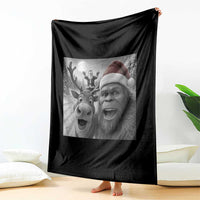 Funny Bigfoot Selfie Christmas Throw Blanket Santa Reindeer Sasquatch Xmas - Wonder Print Shop