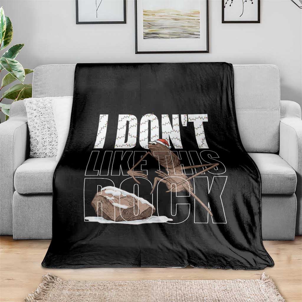 Marcus The Worm Christmas Meme Throw Blanket Funny Brain Rot Gen Z - Wonder Print Shop