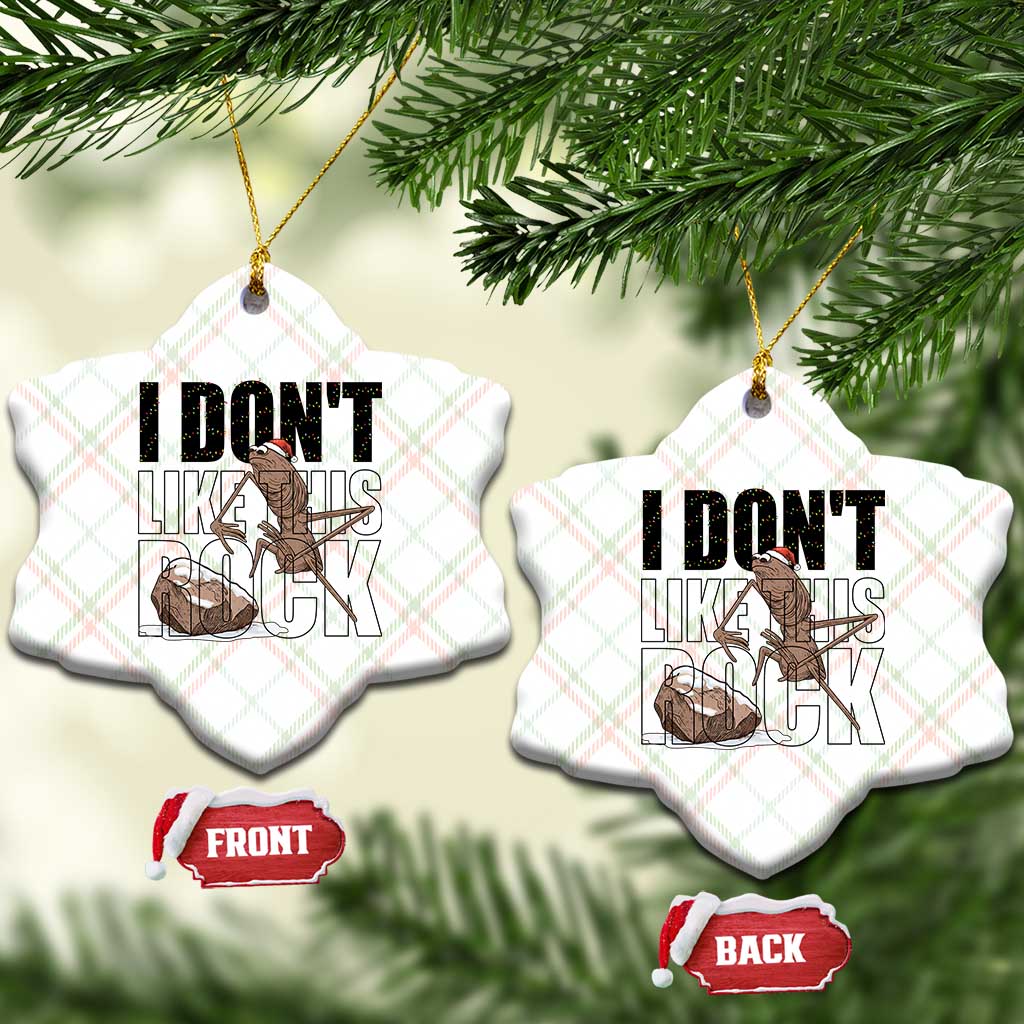 Marcus The Worm Christmas Meme Ceramic Ornament I Do Not Like This Rock Xmas - Wonder Print Shop
