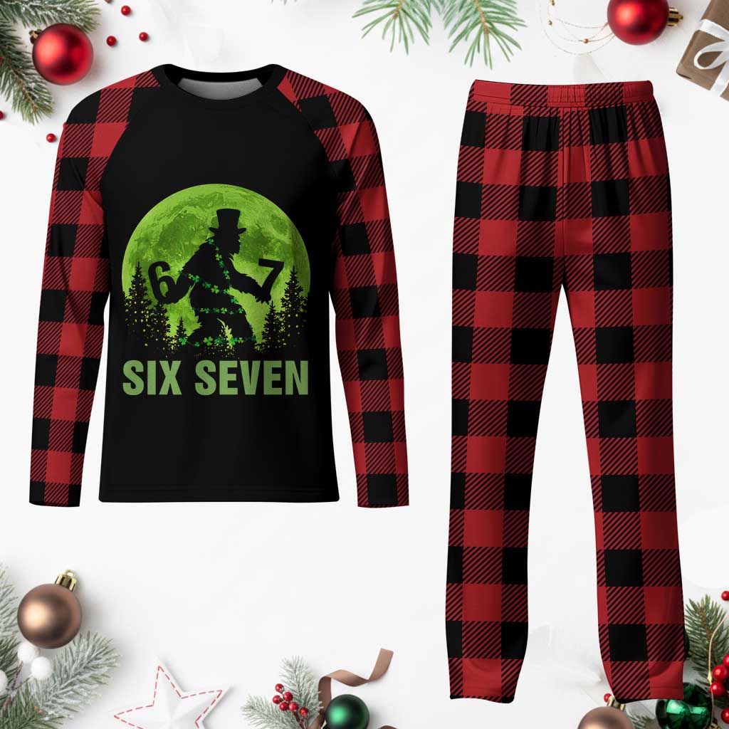 Funny Bigfoot St Patricks Day Plaid Pajama Set Sasquatch Hiding Moon Forest Meme