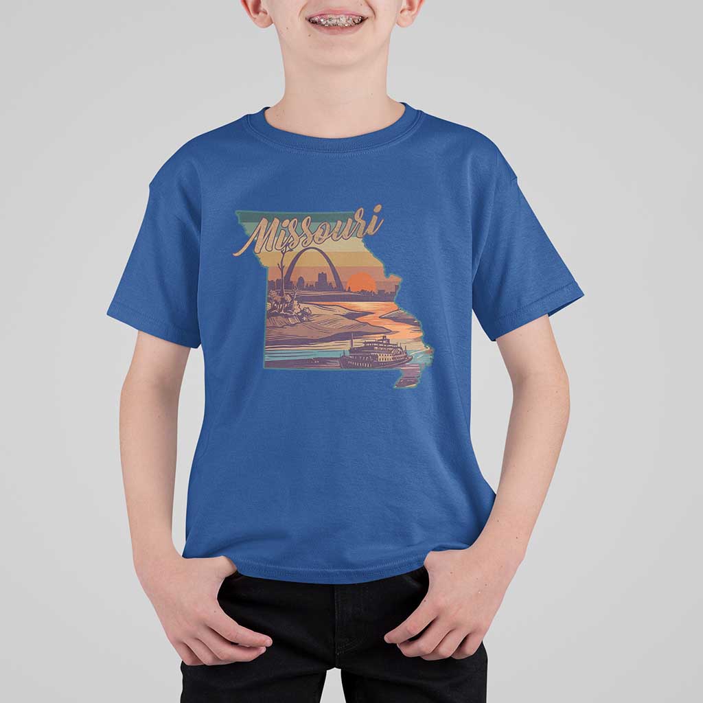 Retro Gateway Arch St Louis Missouri Map Outline T Shirt For Kid
