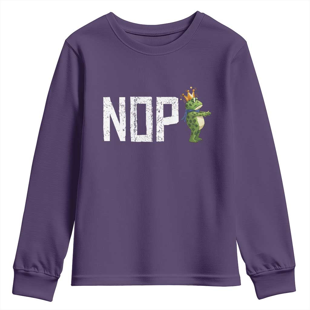 Frogs Resist Youth Sweatshirt No Kings In America Political 2025 - Wonder Print Shop