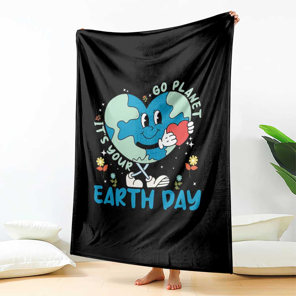 Go Planet It's Your Earth Day Throw Blanket Cute Nature Lover Heart Earth
