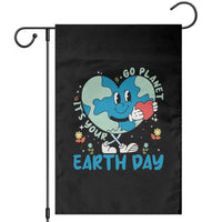 Go Planet It's Your Earth Day Garden Flag Cute Nature Lover Heart Earth