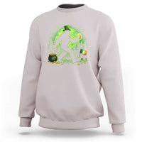 Funny Bigfoot St Patricks Day Sweatshirt Sasquatch Drinking Green Beer Lover