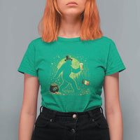 Funny Bigfoot St Patricks Day T Shirt For Women Sasquatch Drinking Green Beer Lover