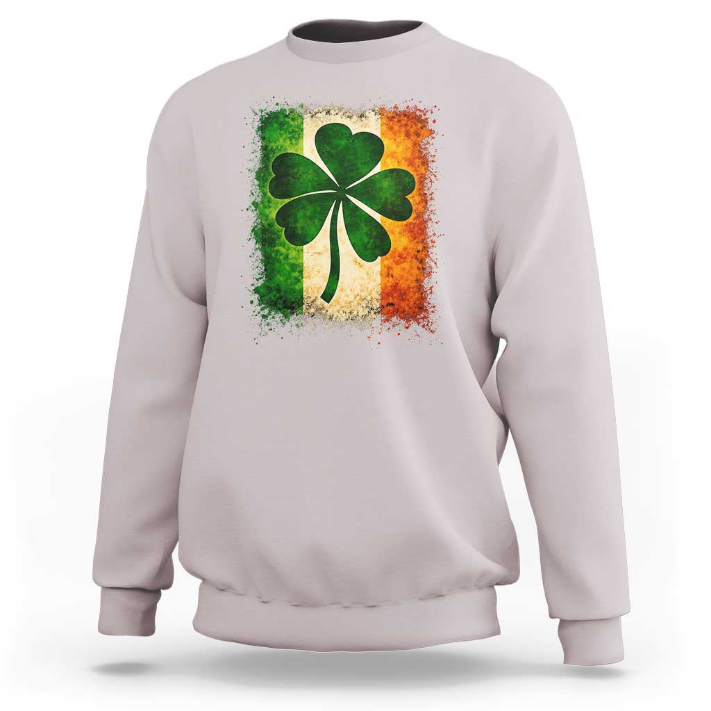 Retro Ireland Shamrock Irish Flag St Patricks Day Sweatshirt