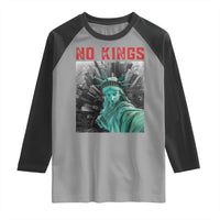 No Kings Raglan Shirt Statue of Liberty Selfie Freedom - Wonder Print Shop