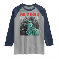 No Kings Raglan Shirt Statue of Liberty Selfie Freedom - Wonder Print Shop