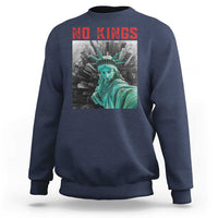 No Kings Sweatshirt Statue of Liberty Selfie Freedom - Wonder Print Shop