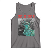 No Kings Tank Top Statue of Liberty Selfie Freedom - Wonder Print Shop