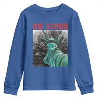 No Kings Youth Sweatshirt Statue of Liberty Selfie Freedom - Wonder Print Shop