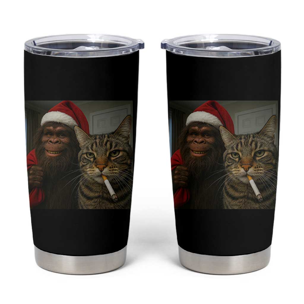 Funny Cat Selfie Bigfoot Christmas Sasquatch Tumbler Cup