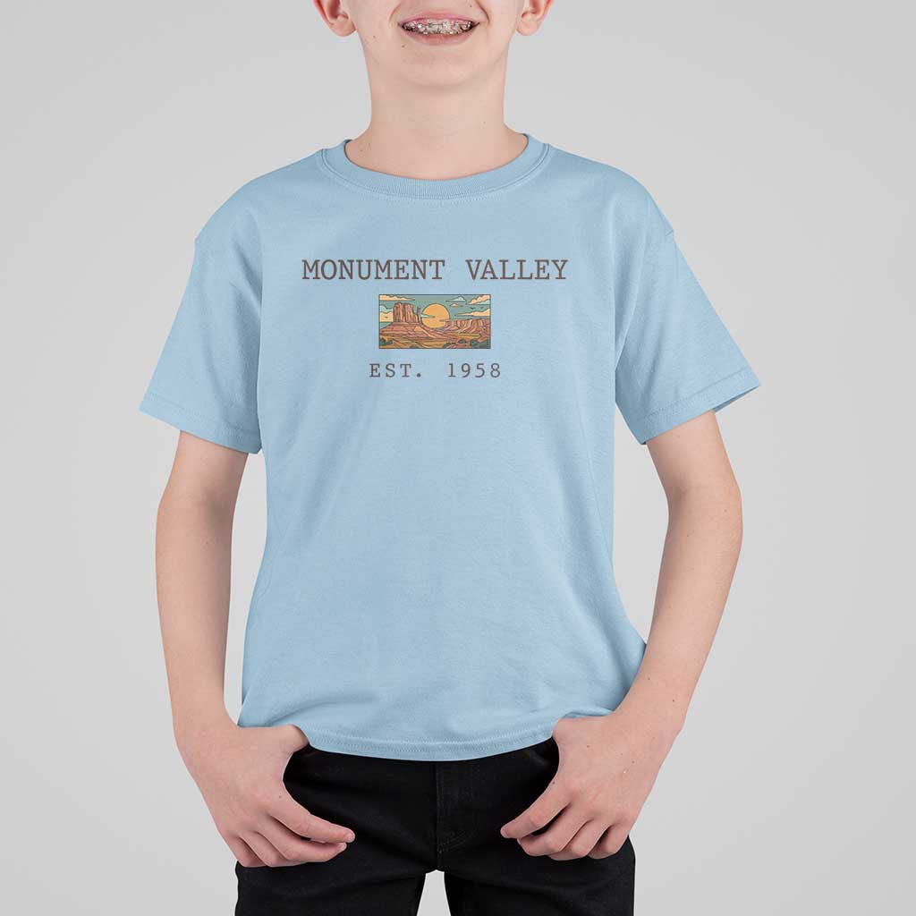 Retro Monument Valley Arizona Sunset Established 1958 T Shirt For Kid Southwest Desert Road Trip Eagle Nature Souvenir
