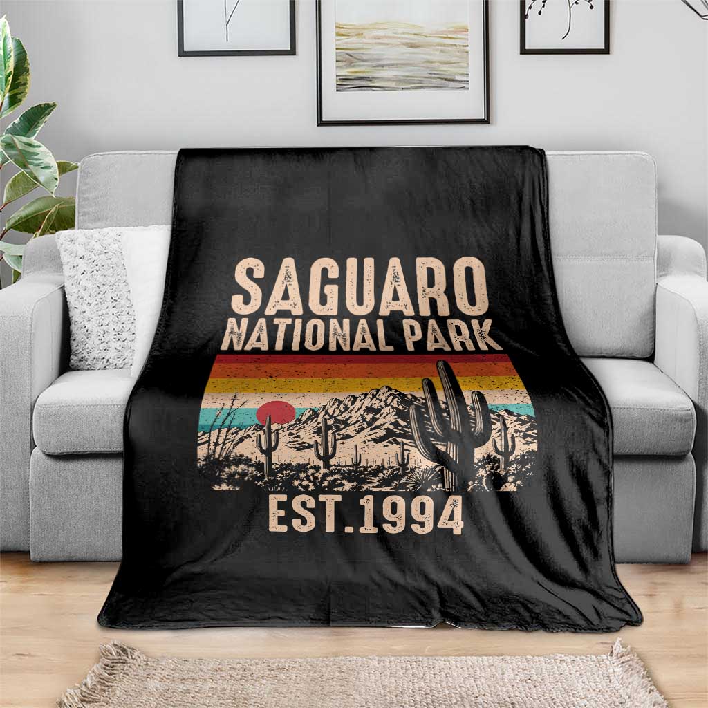 Retro Saguaro National Park Arizona EST 1994 Throw Blanket Desert Cactus Sunset Hiking Camping Nature Souvenir