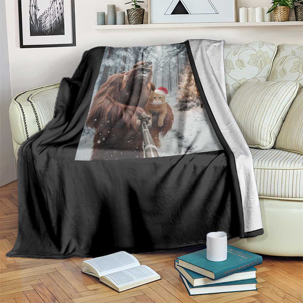 Funny Bigfoot With Cat Selfie Christmas Throw Blanket - Wonder Print Shop