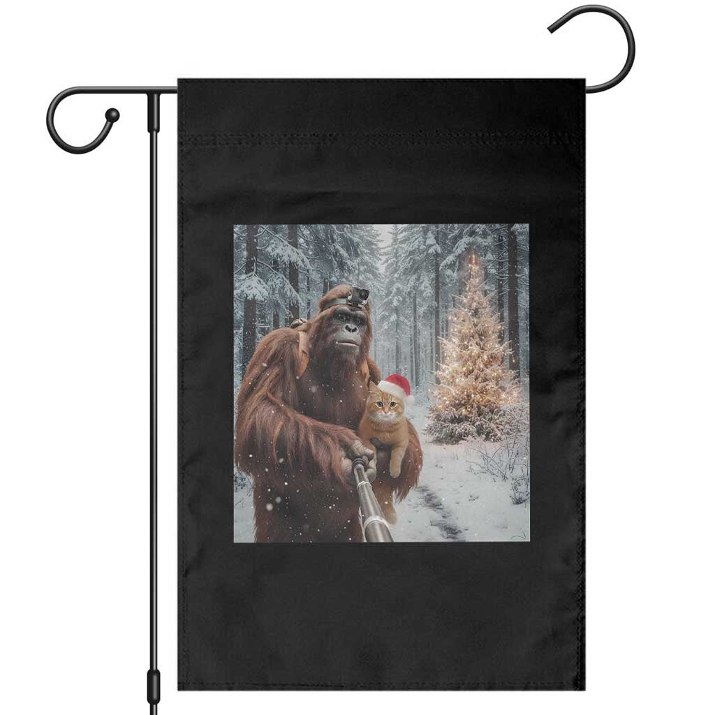 Funny Bigfoot With Cat Selfie Christmas Garden Flag - Wonder Print Shop