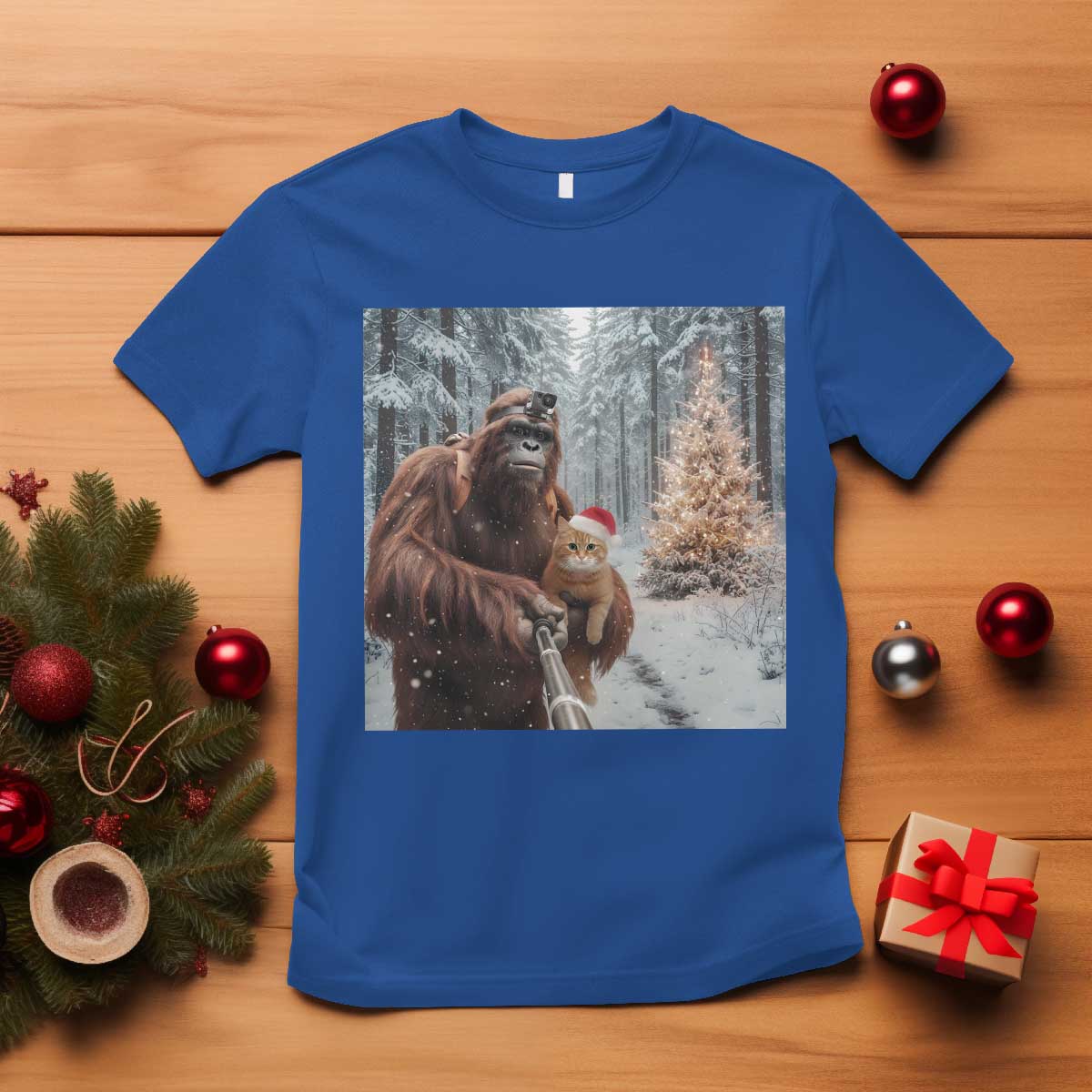 Funny Bigfoot With Cat Selfie Christmas T Shirt - Wonder Print Shop