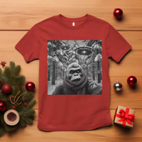 Funny Bigfoot Selfie T Shirt Sasquatch Alien UFO Christmas - Wonder Print Shop