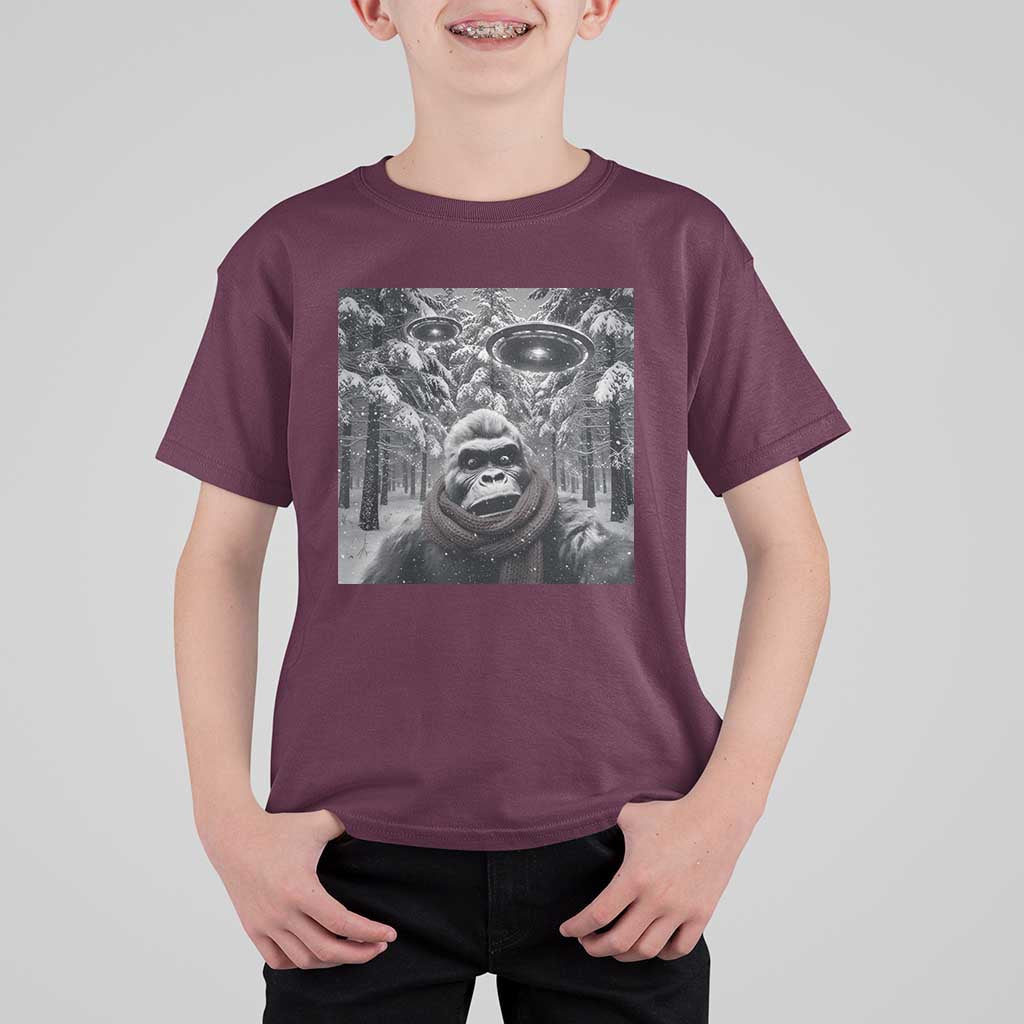 Funny Bigfoot Selfie T Shirt For Kid Sasquatch Alien UFO Christmas - Wonder Print Shop