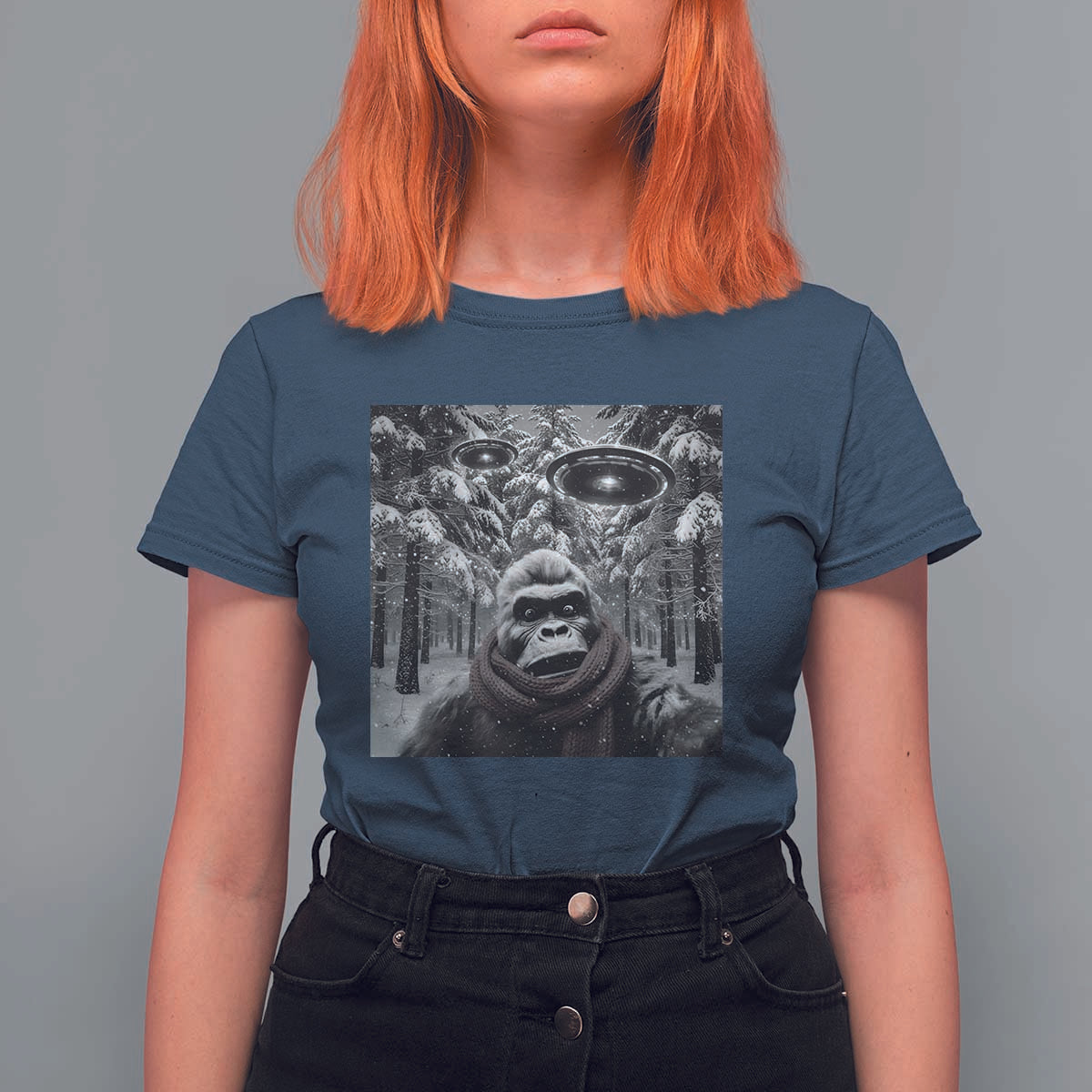 Funny Bigfoot Selfie T Shirt For Women Sasquatch Alien UFO Christmas - Wonder Print Shop