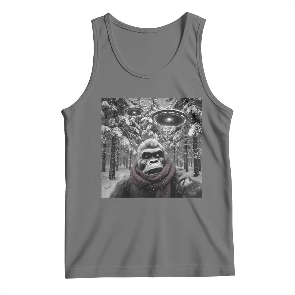 Funny Bigfoot Selfie Tank Top Sasquatch Alien UFO Christmas - Wonder Print Shop