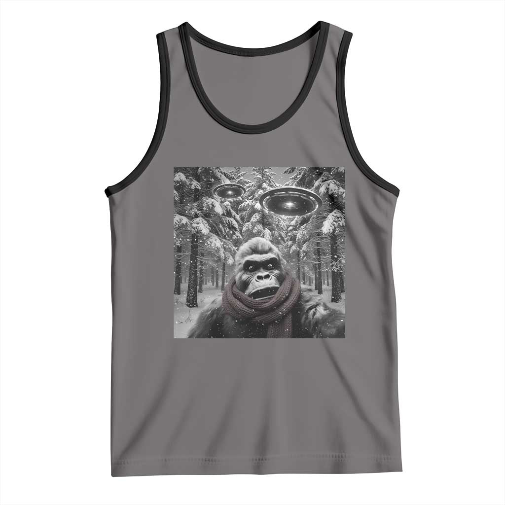 Funny Bigfoot Selfie Tank Top Sasquatch Alien UFO Christmas - Wonder Print Shop