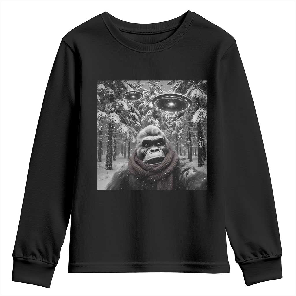 Funny Bigfoot Selfie Youth Sweatshirt Sasquatch Alien UFO Christmas - Wonder Print Shop