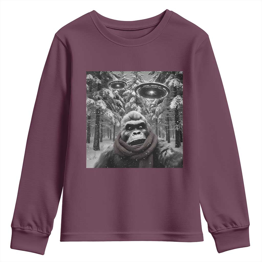 Funny Bigfoot Selfie Youth Sweatshirt Sasquatch Alien UFO Christmas - Wonder Print Shop