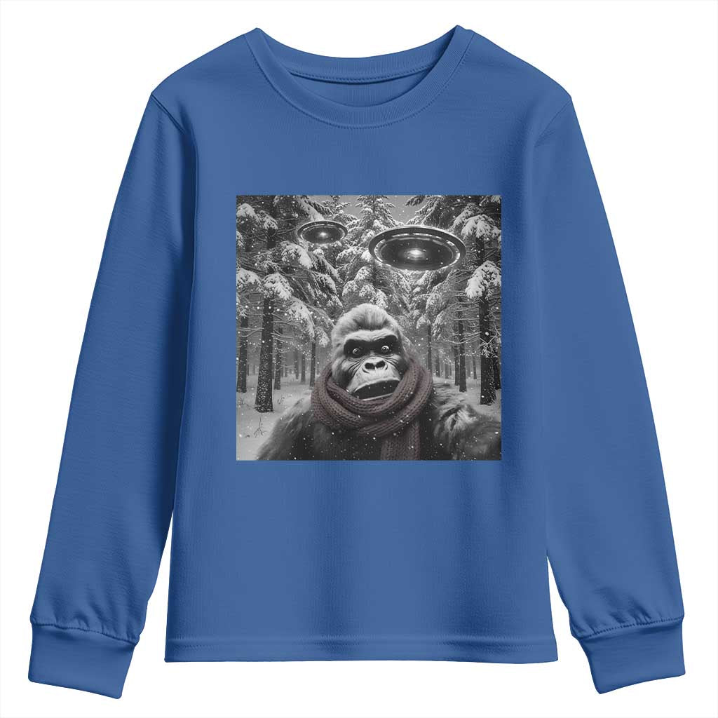 Funny Bigfoot Selfie Youth Sweatshirt Sasquatch Alien UFO Christmas - Wonder Print Shop