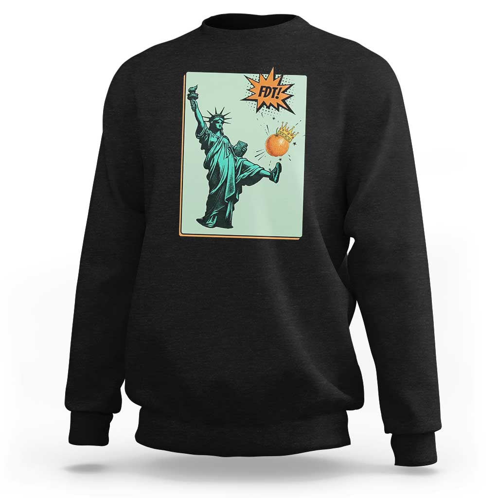 No Kings Sweatshirt Statue of Liberty Political Protest - Wonder Print Shop