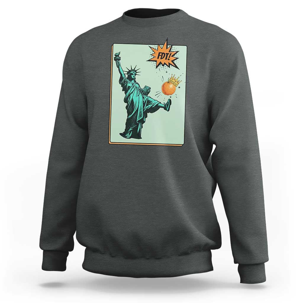No Kings Sweatshirt Statue of Liberty Political Protest - Wonder Print Shop