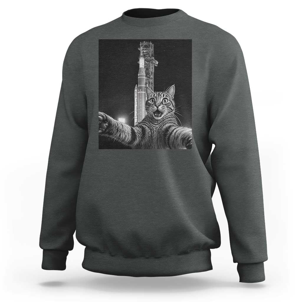 Funny Cat Selfie Lunar Mission 2026 Sweatshirt