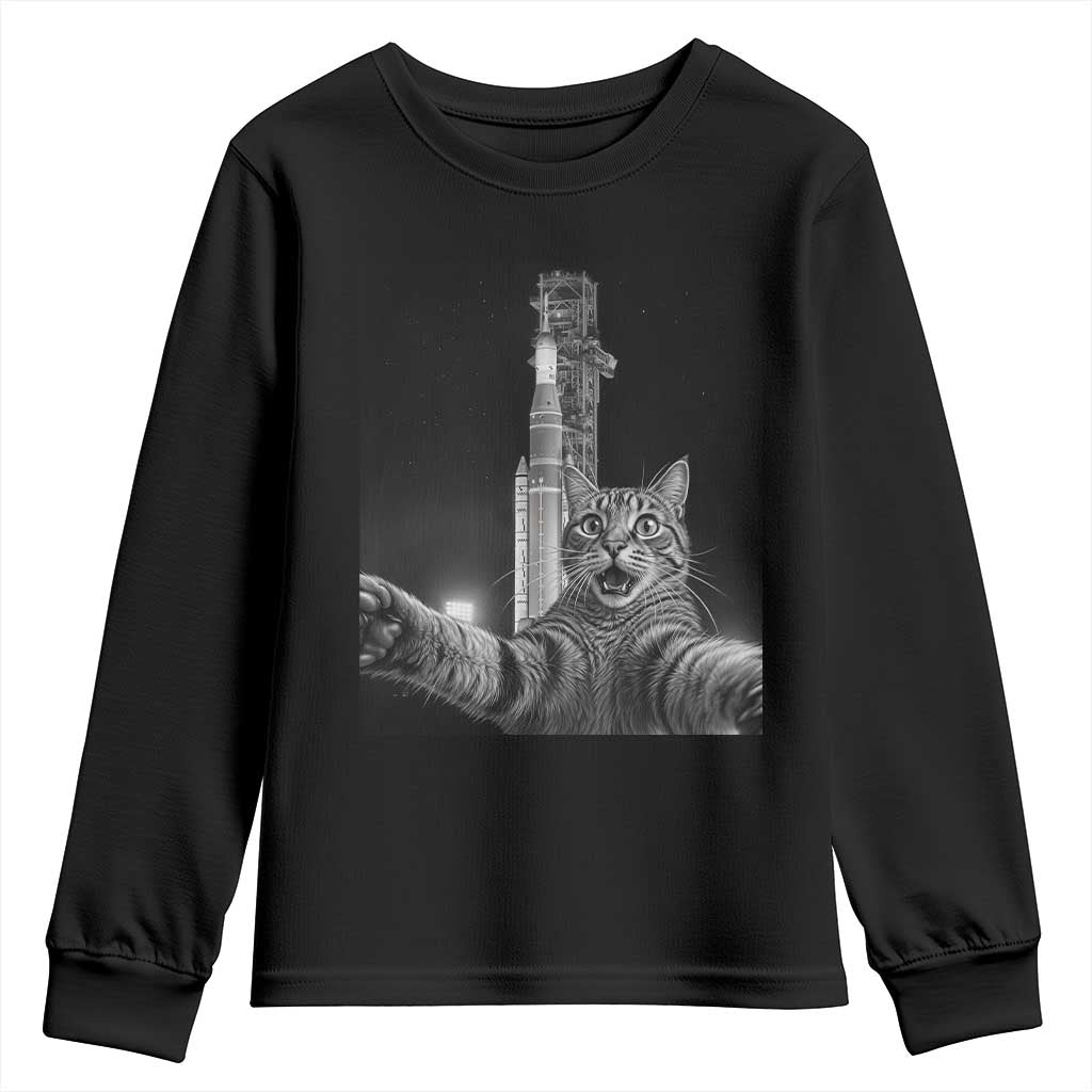 Funny Cat Selfie Lunar Mission 2026 Youth Sweatshirt