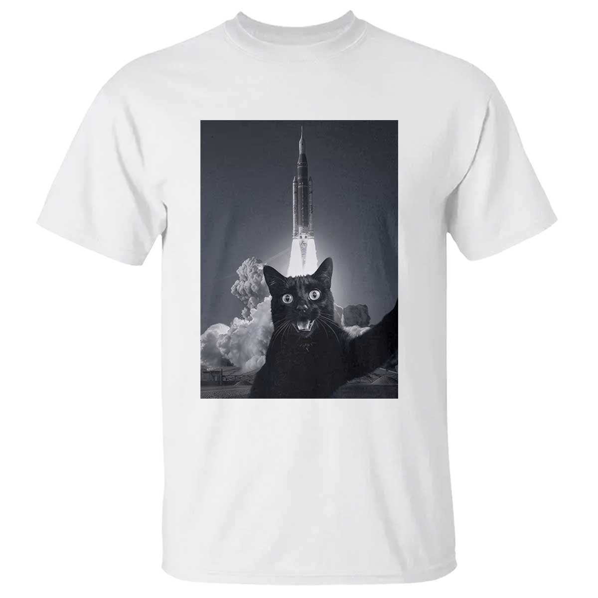 Funny Black Cat Selfie T Shirt Back To The Moon Mission 2026