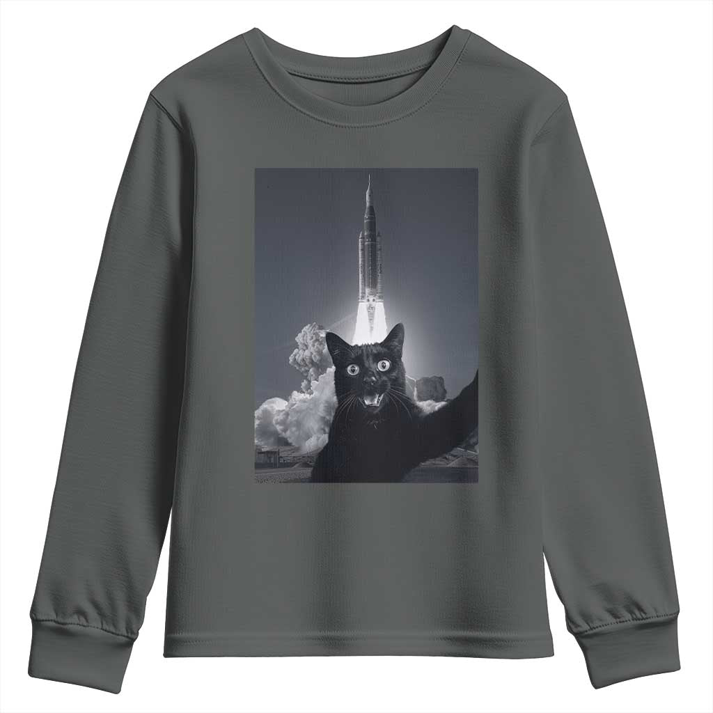 Funny Black Cat Selfie Youth Sweatshirt Back To The Moon Mission 2026