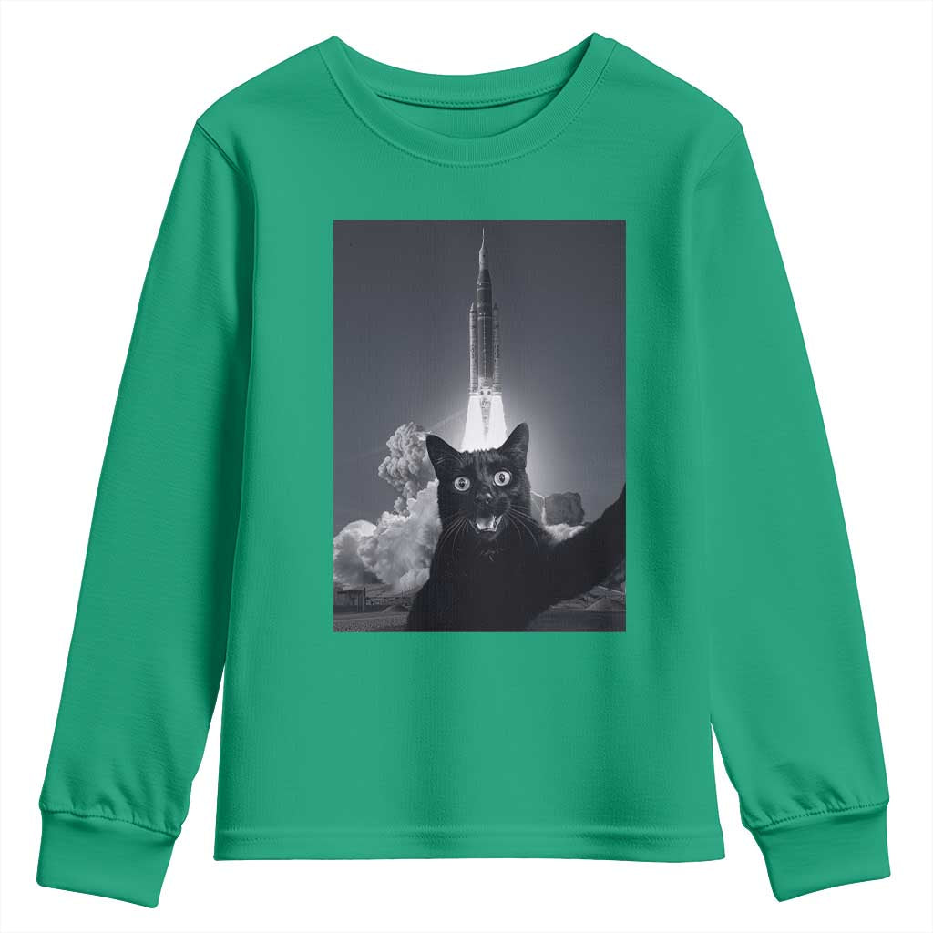 Funny Black Cat Selfie Youth Sweatshirt Back To The Moon Mission 2026
