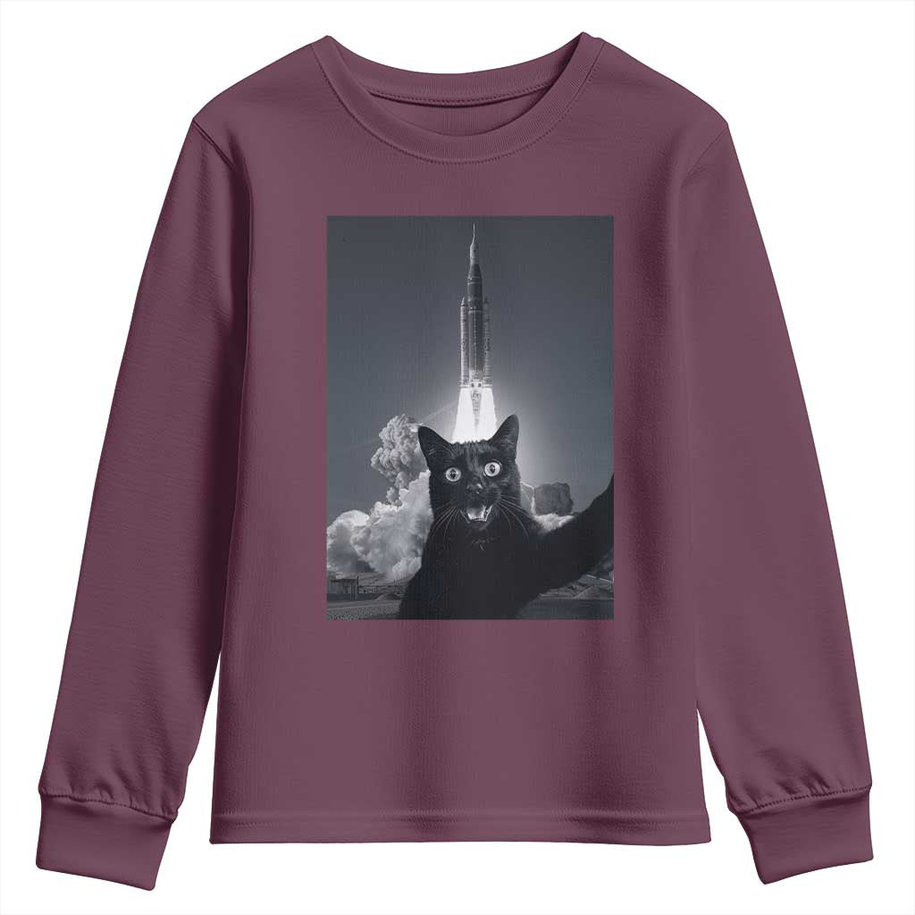 Funny Black Cat Selfie Youth Sweatshirt Back To The Moon Mission 2026