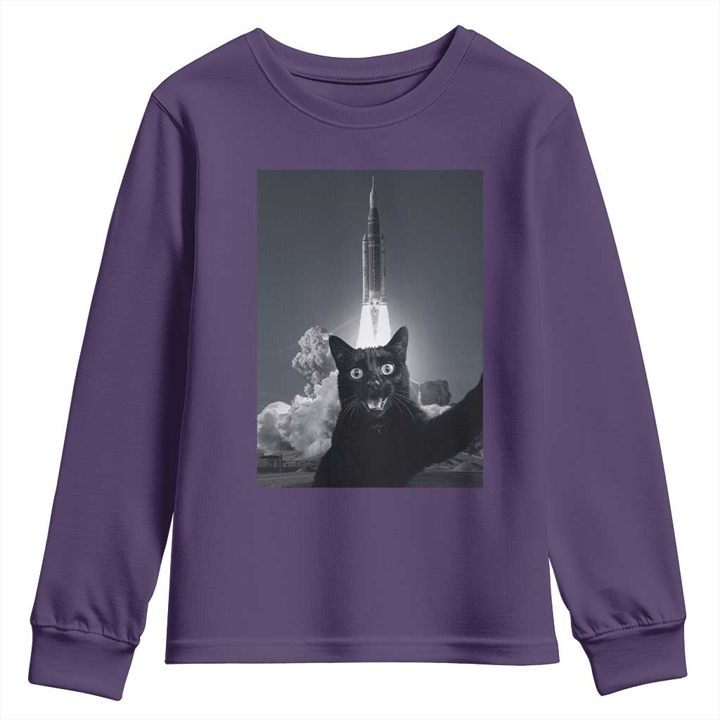 Funny Black Cat Selfie Youth Sweatshirt Back To The Moon Mission 2026