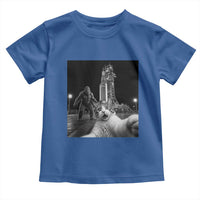 Funny Cat Selfie with Bigfoot Toddler T Shirt Back To The Moon Mission 2026
