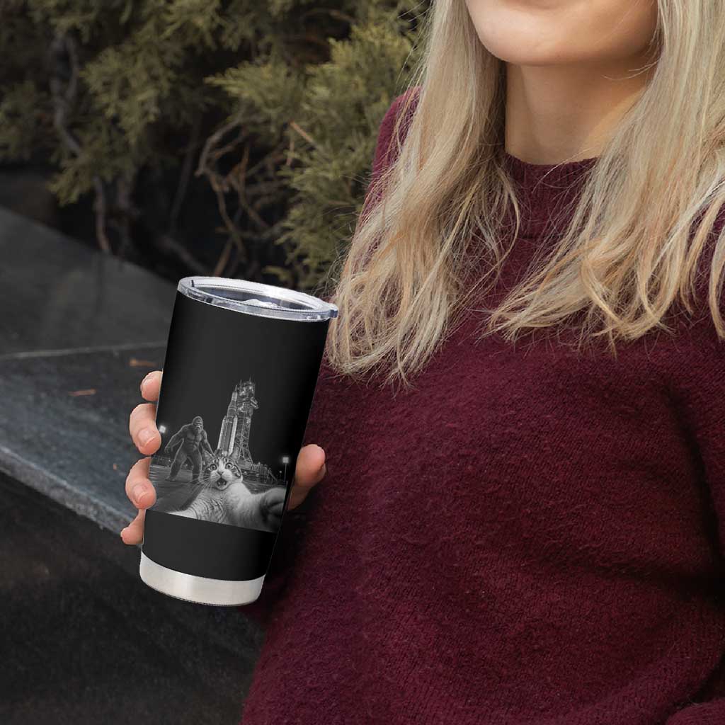 Funny Cat Selfie with Bigfoot Tumbler Cup Back To The Moon Mission 2026