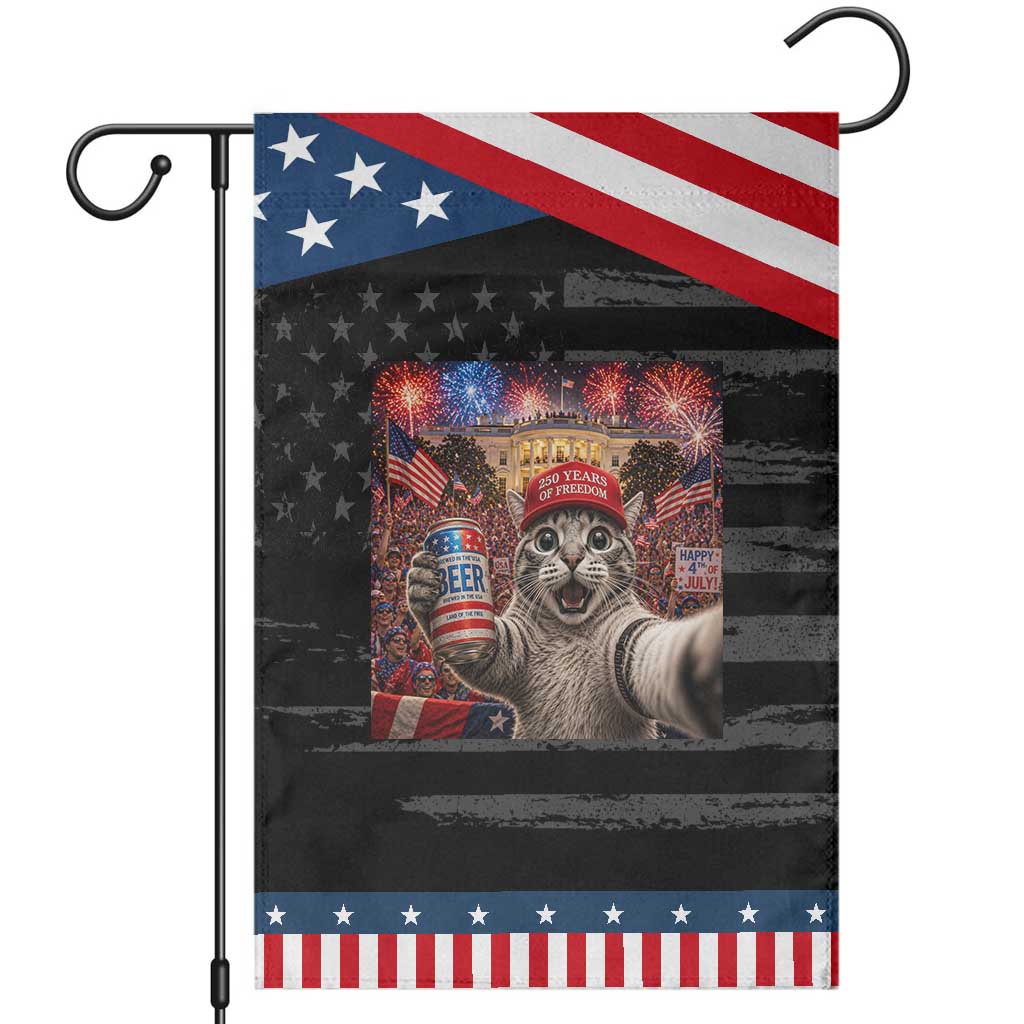 250 Years Of Freedom Patriotic Garden Flag Funny Cat Selfie 4th of July Party